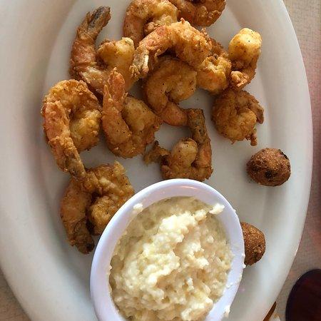 Jan's Beach House Grill